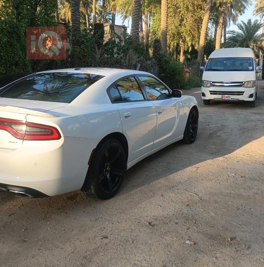دودج تشارجر